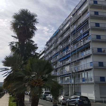 Chambrette Boulevard Des Pyrenees Hypercentre 10M Carre Wc Sur Le Palier, Porte40 Pau Exteriér fotografie